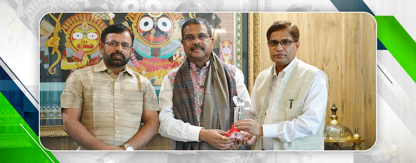 Vice Chancellor and Registrar ,JMI call on Honble Education Minister, Shri Dharmendra Pradhan Ji (May 28, 2025)